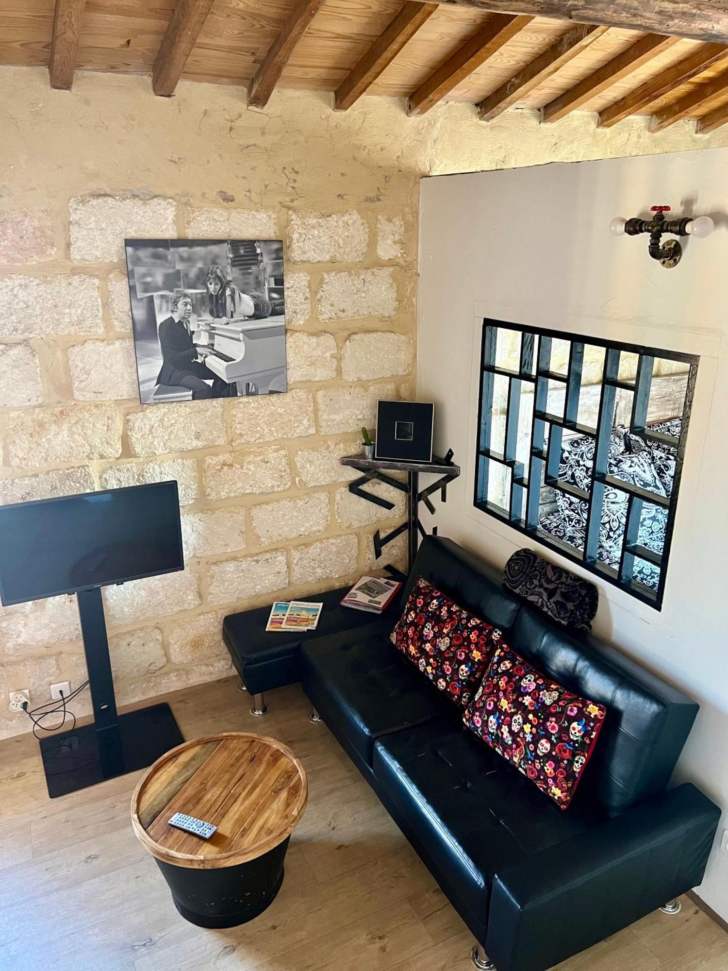 Lou Mireio Lägenhet Aigues-Mortes Exteriör bild